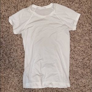 White Lululemon Swiftly Tech